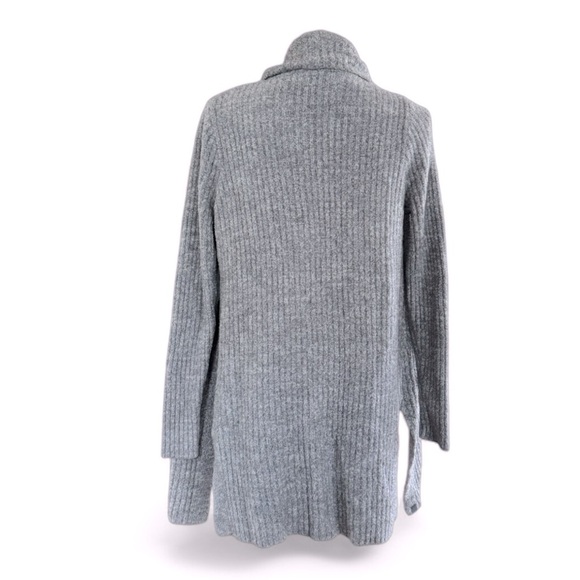 Barefoot Dreams Cozychic Lite Cardigan - Picture 3 of 3